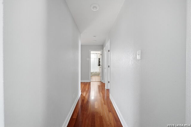 8026 Royal Fld Property Photo 25
