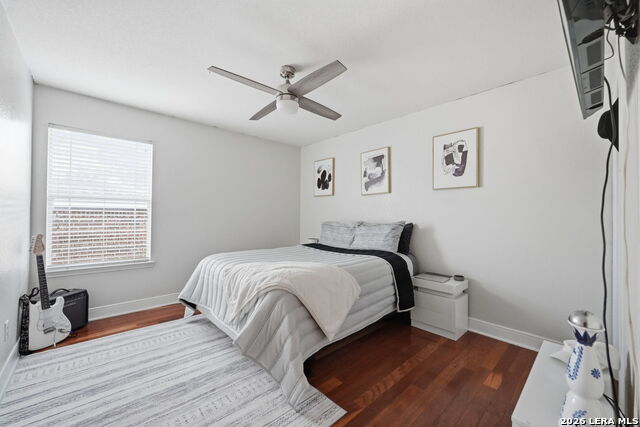 8026 Royal Fld Property Photo 29