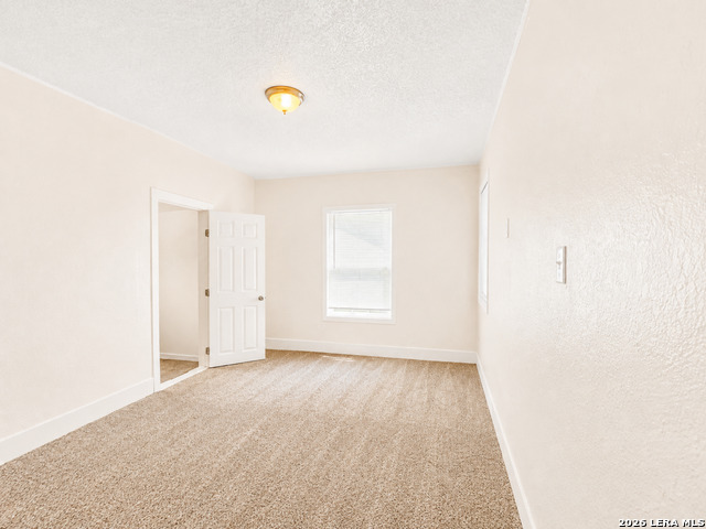 1203 Lamar St Property Photo 9