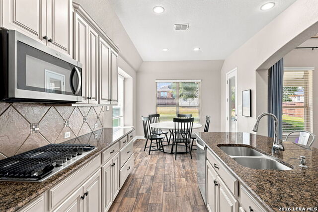 2015 Bailey Forest Property Photo 27