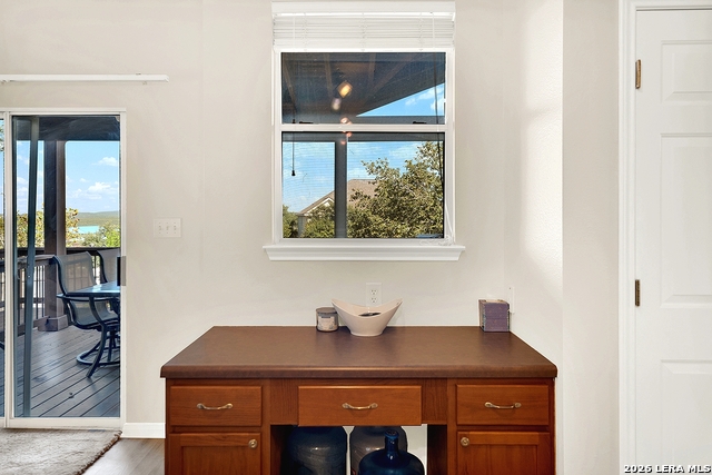 20826 Panoramic Ct Property Photo 6
