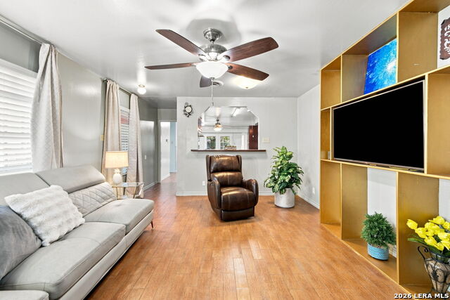 4422 Bikini Dr. Property Photo 5