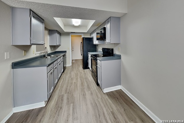 7527 Ledgebrook Drive Property Photo 3