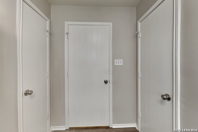 6734 Sandy Point Drive Property Photo 4