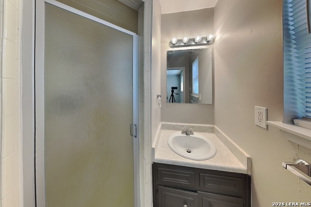13622 Oak Breeze Property Photo 9