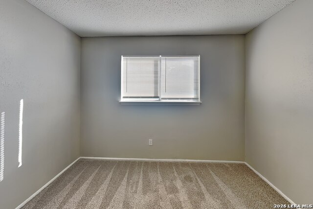 13622 Oak Breeze Property Photo 11