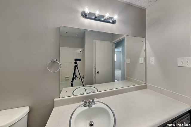 13622 Oak Breeze Property Photo 16