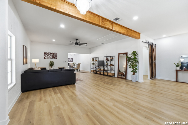 670 Quail Run Property Photo 4
