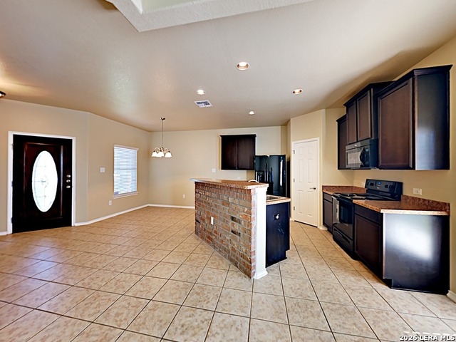 3846 Bogie Way Property Photo 6