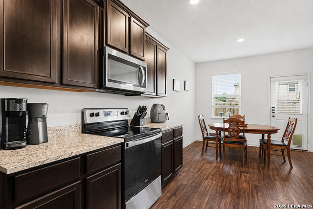 3930 Turtle Crk Property Photo 5