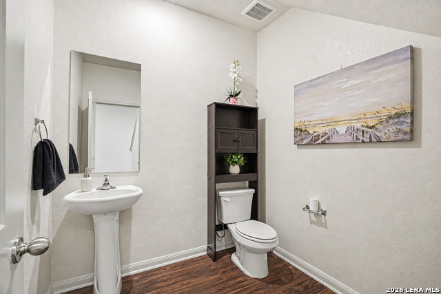 3930 Turtle Crk Property Photo 9