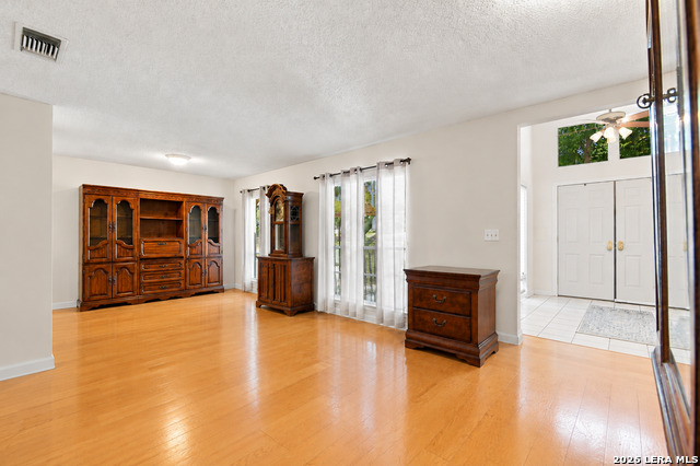 7952 Splintered Oak Property Photo 6