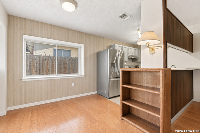 7952 Splintered Oak Property Photo 9