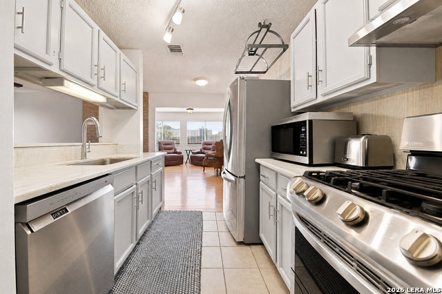7952 Splintered Oak Property Photo 10