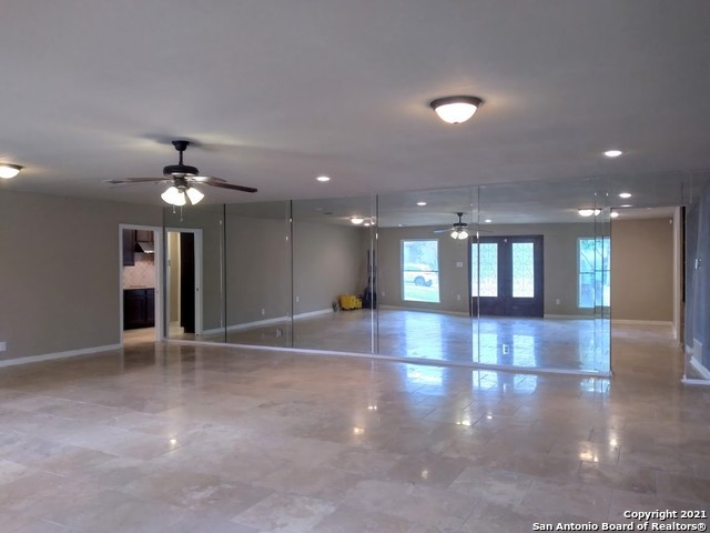 219 Rua De Matta St Property Photo 3