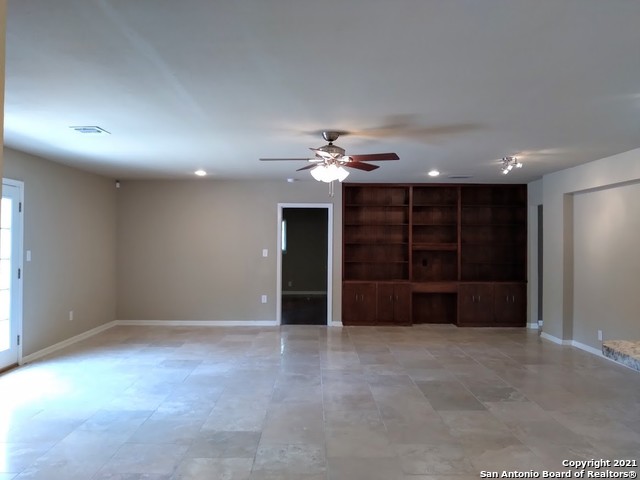 219 Rua De Matta St Property Photo 9