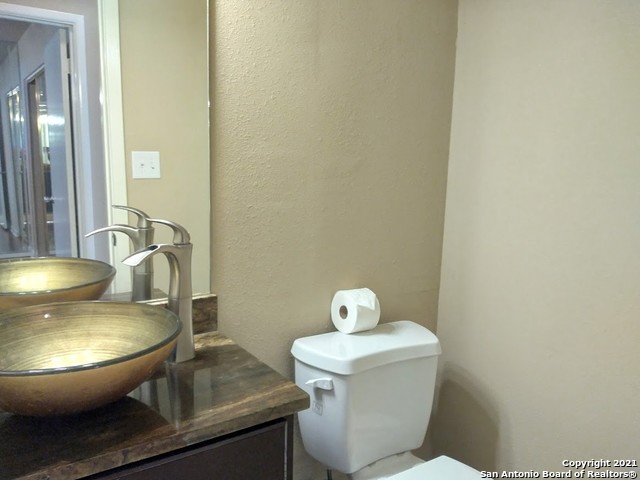 219 Rua De Matta St Property Photo 26