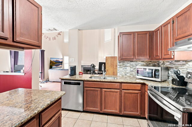11710 Spring Ridge Dr Property Photo 9