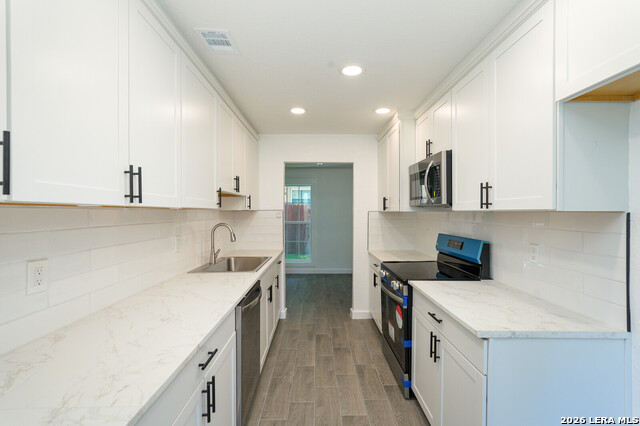 12027 Ashrock Ct Property Photo 9