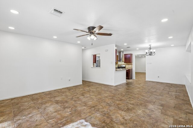 5614 Timber Trace St Property Photo 12