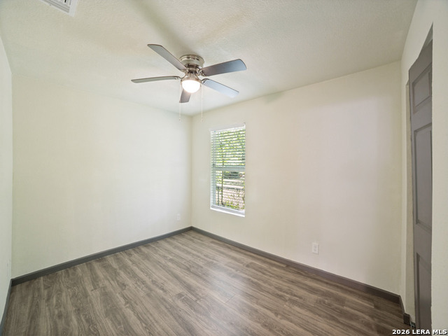 334 Bank St Property Photo 16
