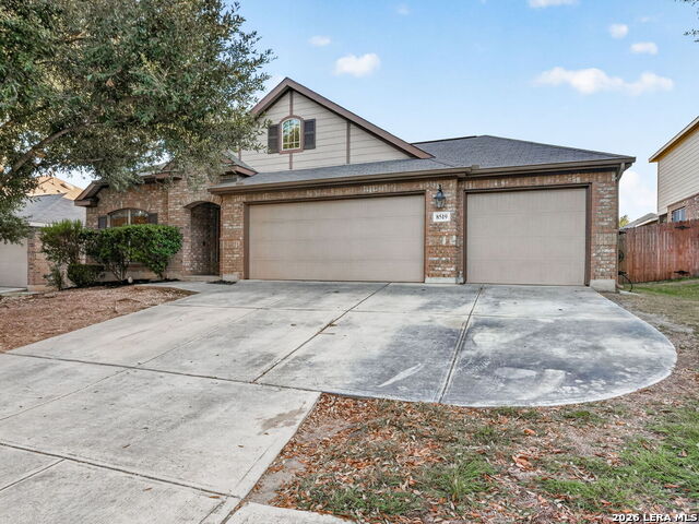 8519 Fess Parker Dr Property Photo 32