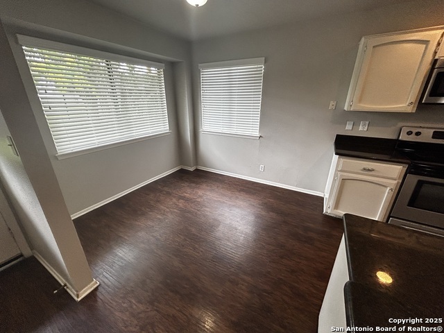 14118 Susancrest Dr Property Photo 15