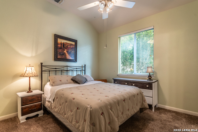 305 Hilton Dr Property Photo 11