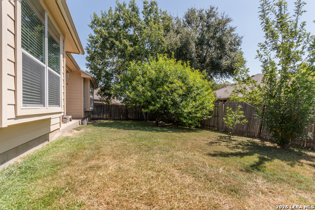 305 Hilton Dr Property Photo 25