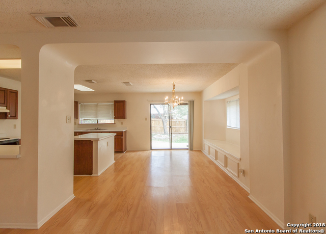 7054 Autumn Park Property Photo 5