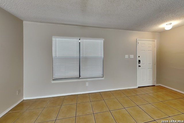 7010 Flint Vw Property Photo 3
