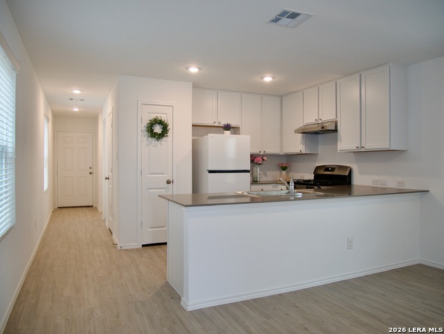 7627 Chancery Gate Property Photo 2