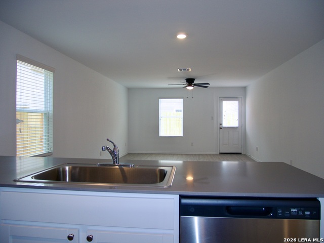 7627 Chancery Gate Property Photo 7