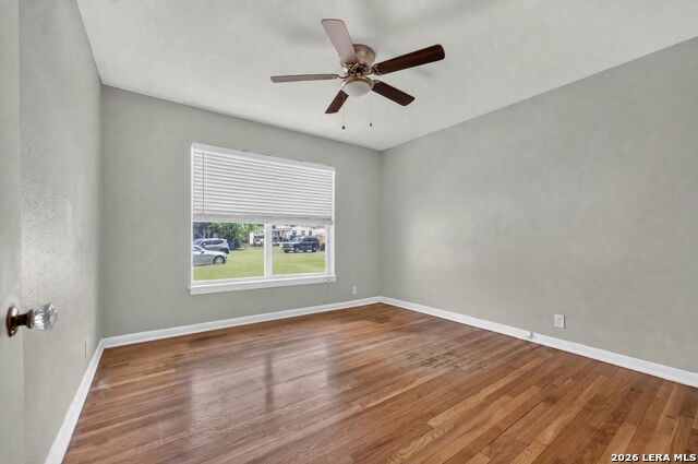 111 Laddie Pl Property Photo 13
