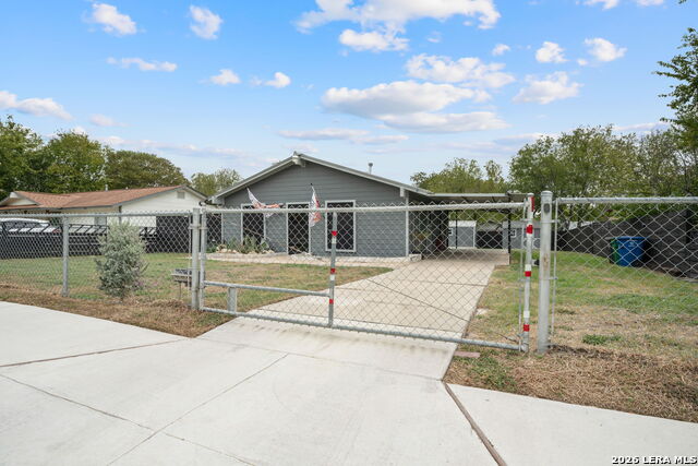 6022 Castle View Property Photo 1