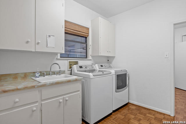 304 Spring Mill Dr Property Photo 15