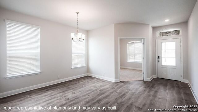 21074 Millstream Bend Property Photo 4