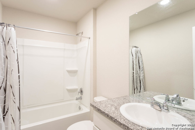 9227 Griffith Run Property Photo 5