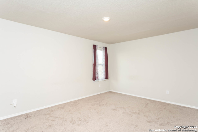 9227 Griffith Run Property Photo 7