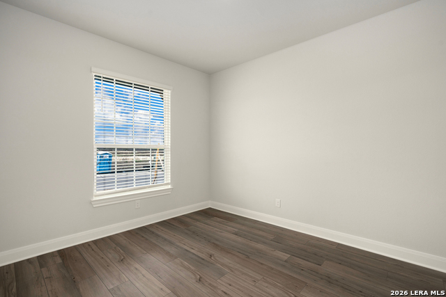 6627 Thorpe Hollow Property Photo 3