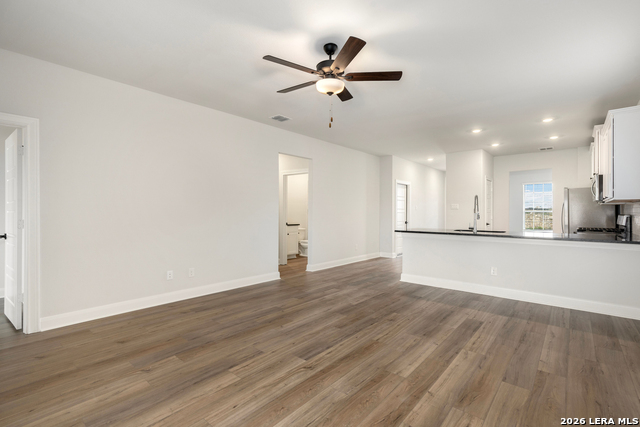 6627 Thorpe Hollow Property Photo 5