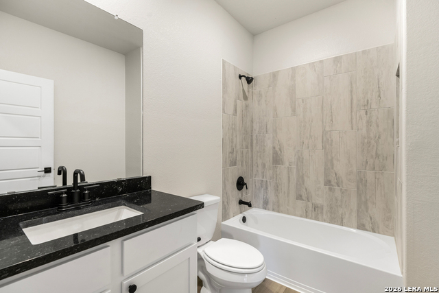 6627 Thorpe Hollow Property Photo 16