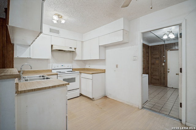 3947 Gayle Ave Property Photo 9