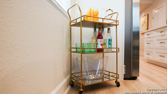 354 Lone Star Blvd. Property Photo 10