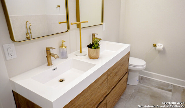 354 Lone Star Blvd. Property Photo 29