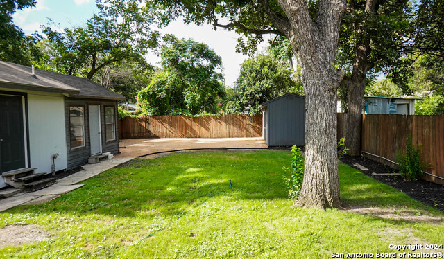 354 Lone Star Blvd. Property Photo 49