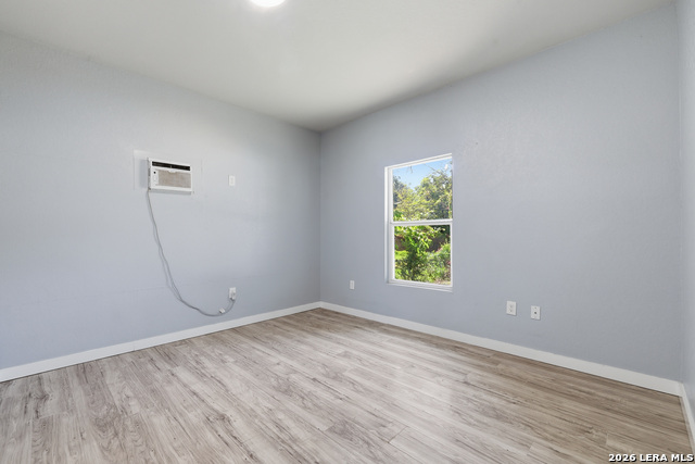 146 Isabel St Property Photo 21