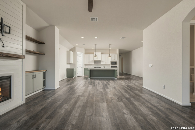 5334 Black Walnut Property Photo 10