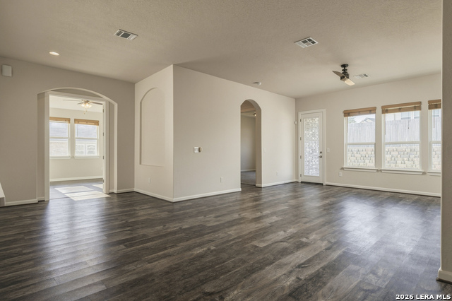 5334 Black Walnut Property Photo 14