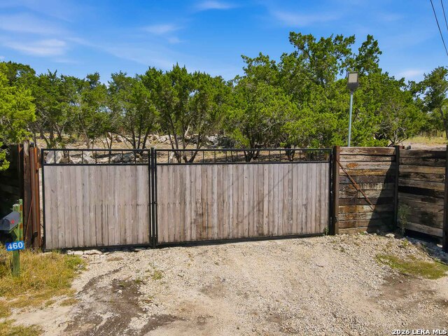 460 S Vine St Property Photo 19